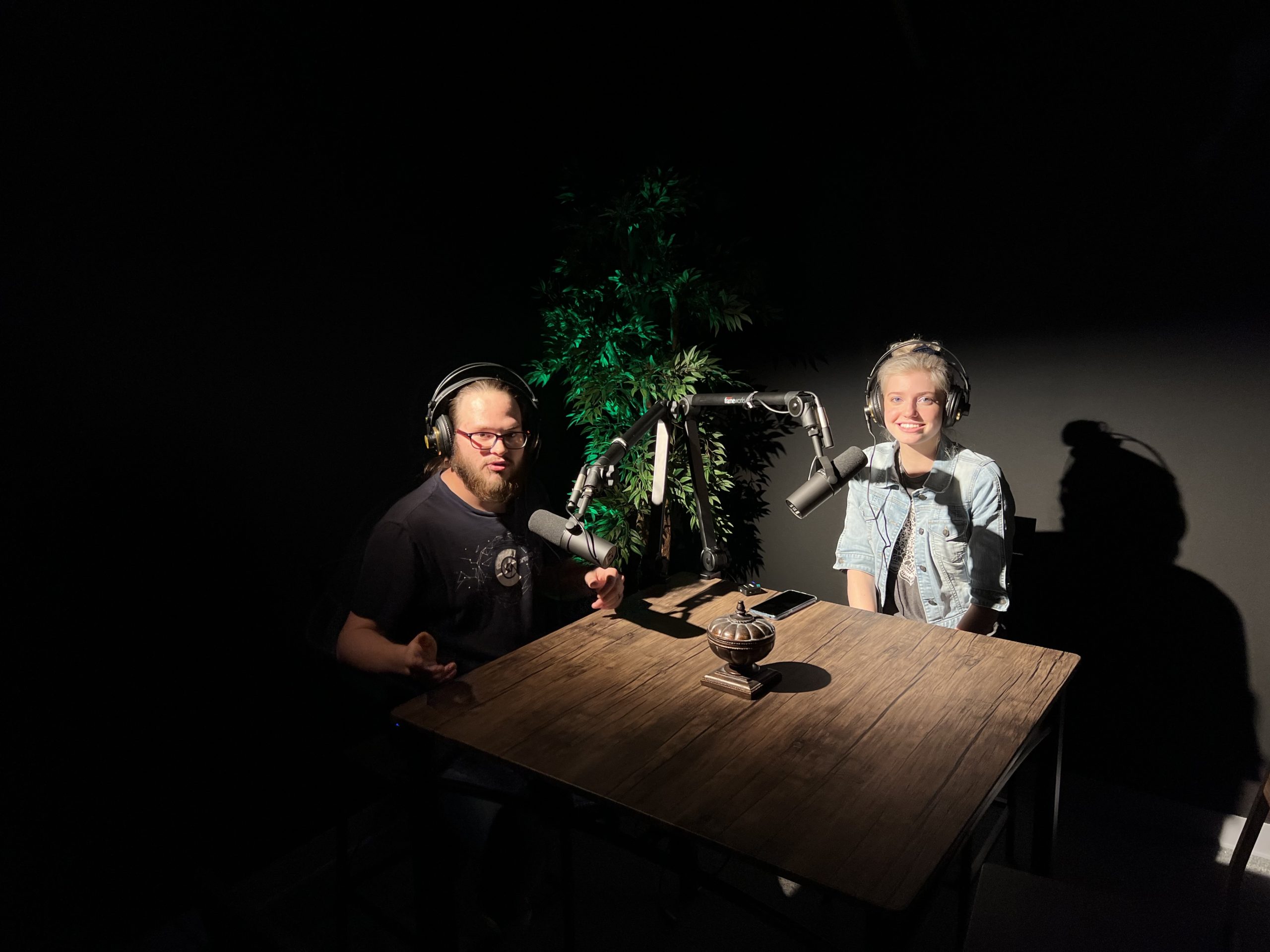 RockFish Studios - At the table